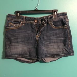 Plain Jean Shorts